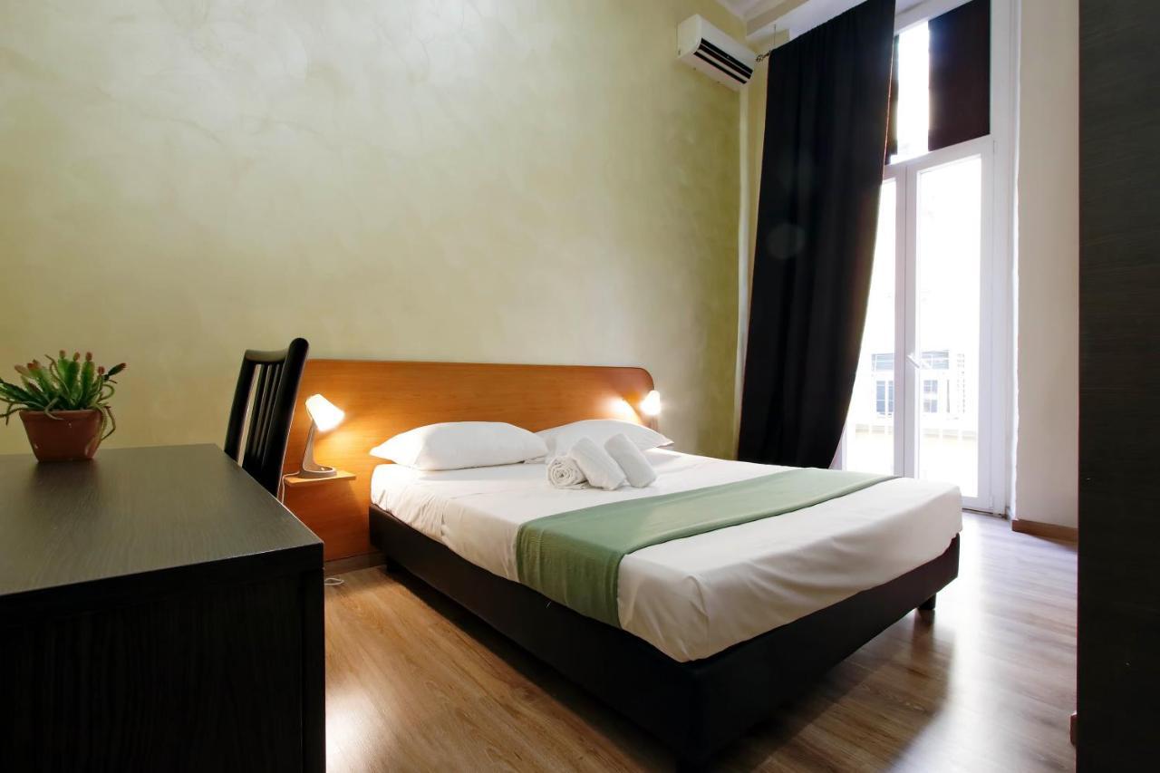Lucky Stars Rooms 로마 외부 사진